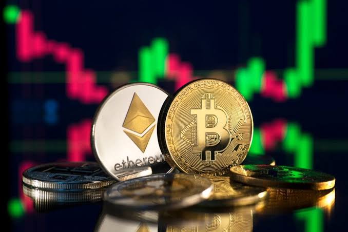 ETH/BTC: The Dynamics of Ethereum’s Potential Surge and Altseason Predictions